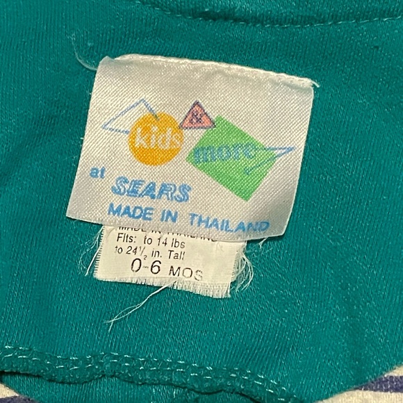 Vtg 80’s Children’s one piece outfit; Size: 0-6 Mos - Picture 4 of 5